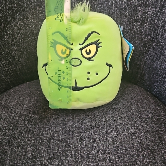 NWT Aurora Dr Seuss 6" Grinch Mallow Plush Green Face Head Eco Friendly - Picture 2 of 8